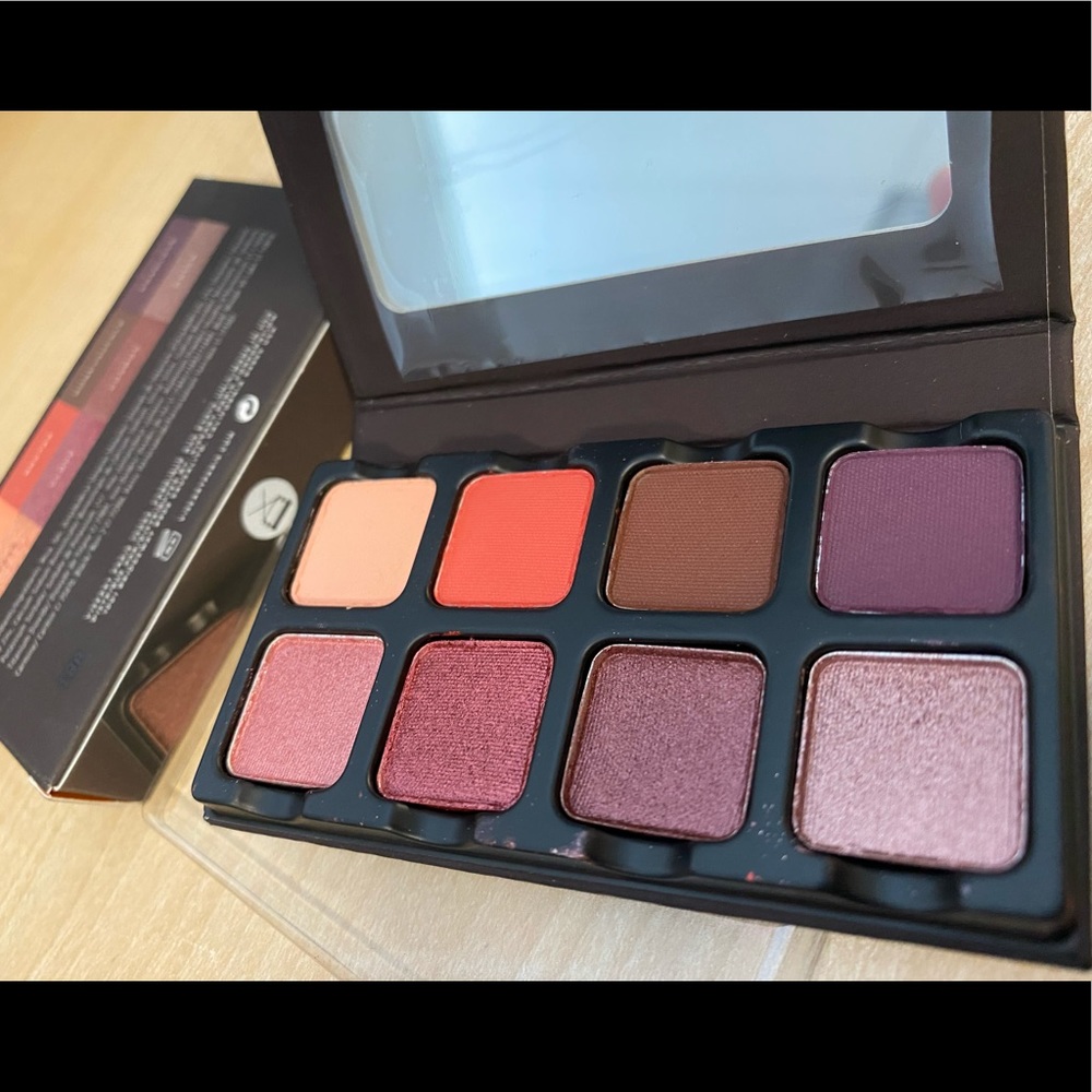 VISEART PETIT PRO 2 EYESHADOW PALETTE